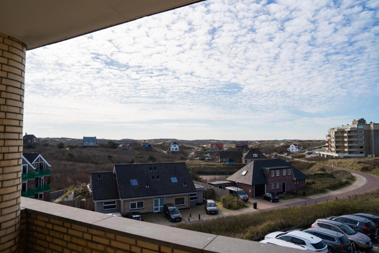 Strandhotel Nassau-Bergen Bergen aan Zee Exterior photo