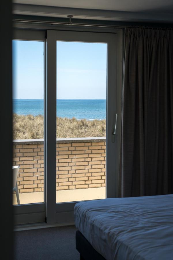Strandhotel Nassau-Bergen Bergen aan Zee Exterior photo