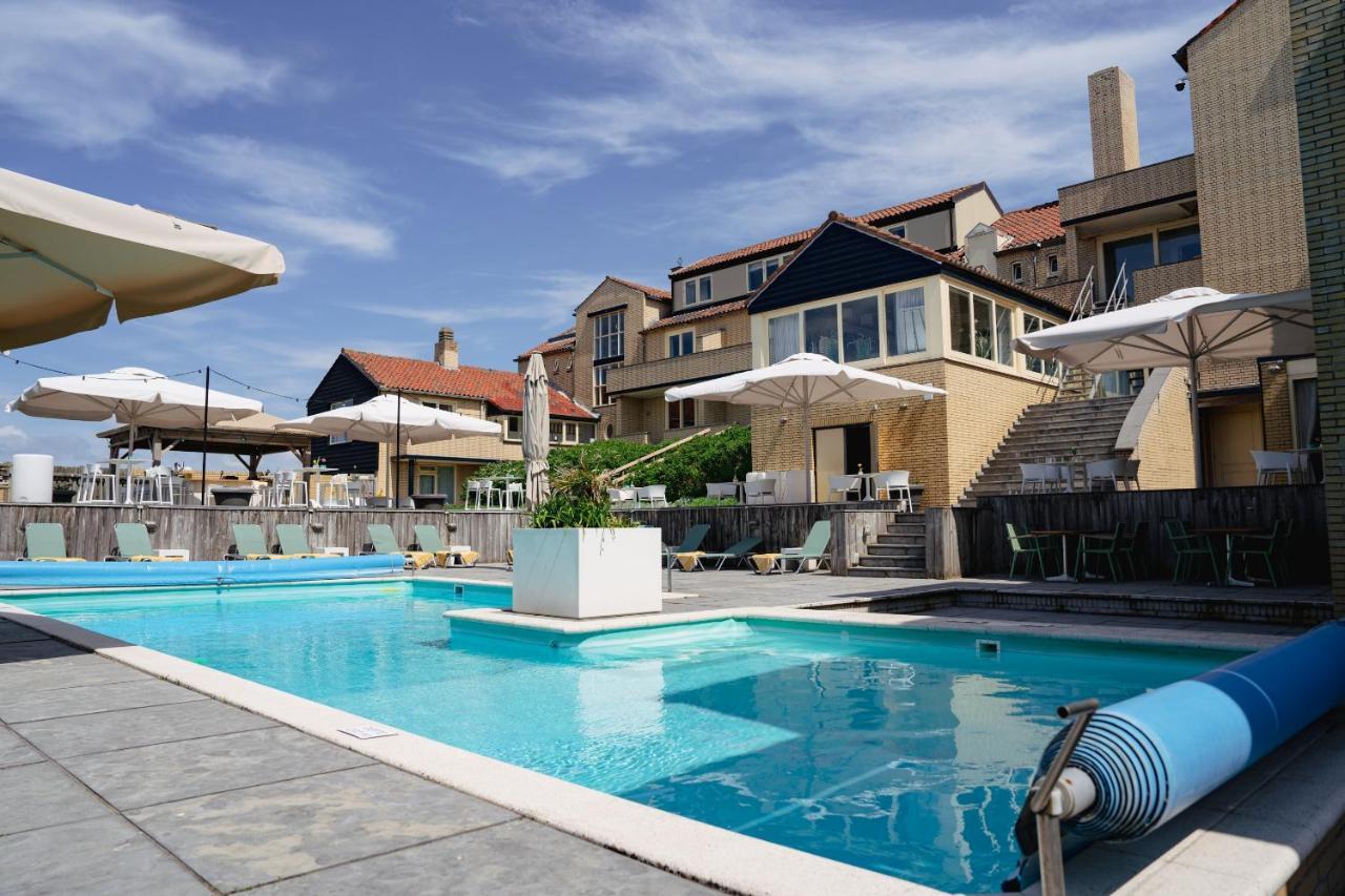 Strandhotel Nassau-Bergen Bergen aan Zee Exterior photo